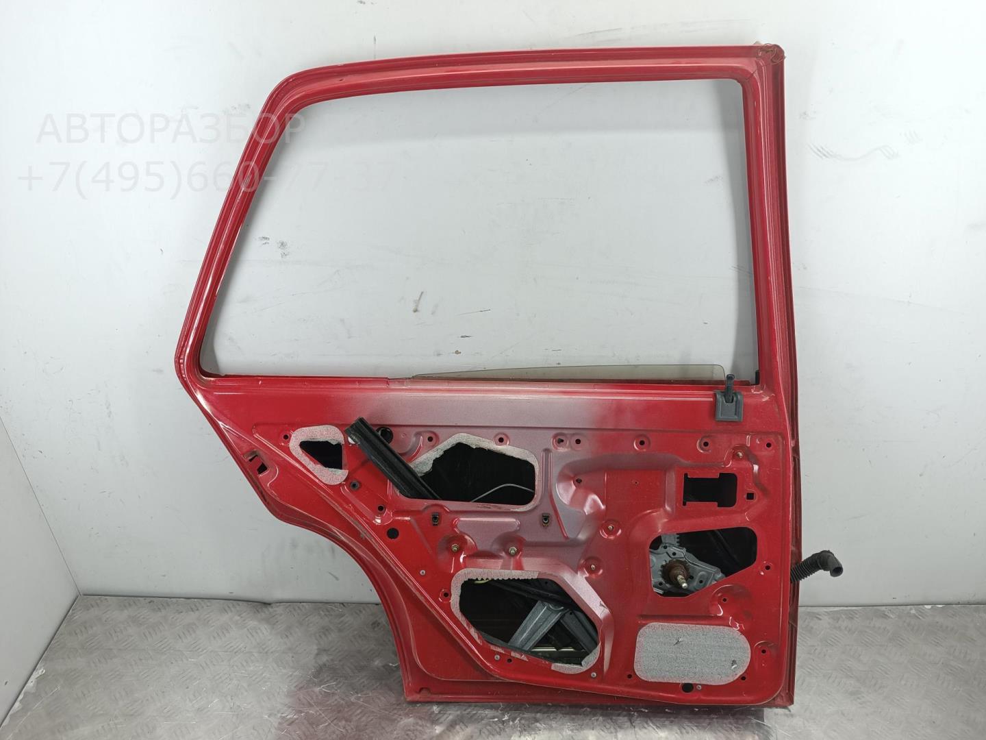Дверь задняя левая