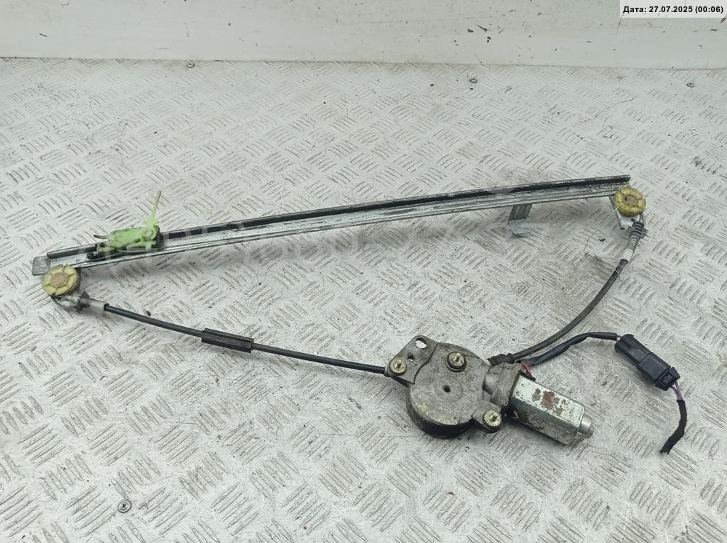 Стеклоподъемник электр. передний правый