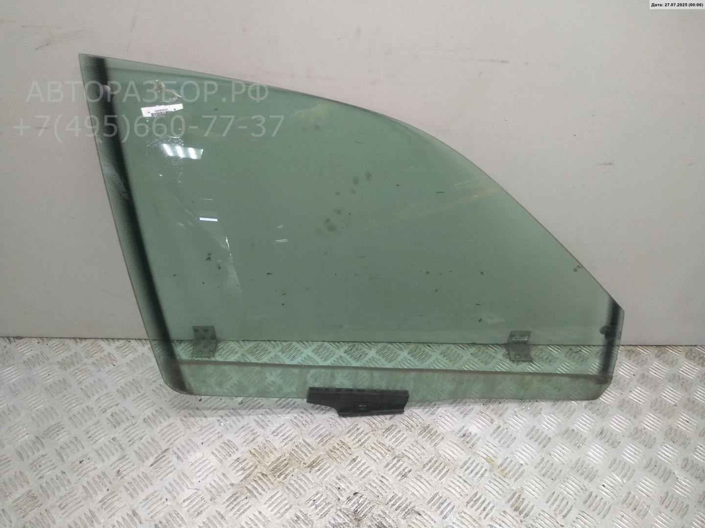 Стекло двери передней правой
