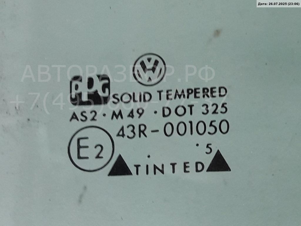 Стекло двери задней правой