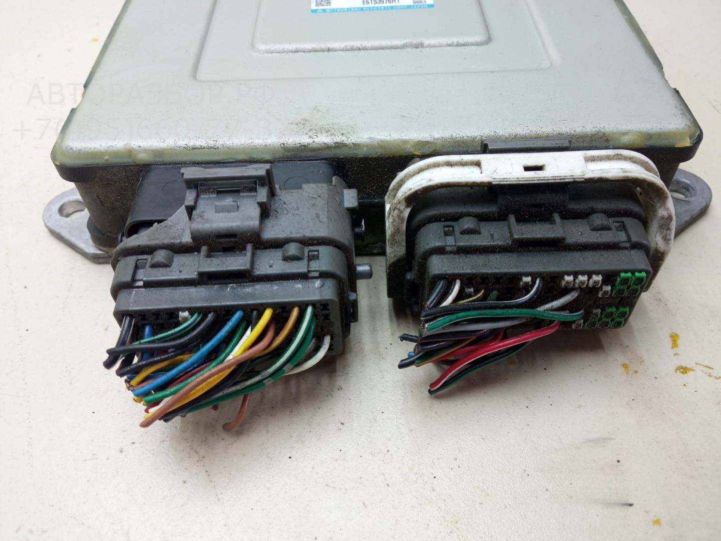 Блок управления двигателем