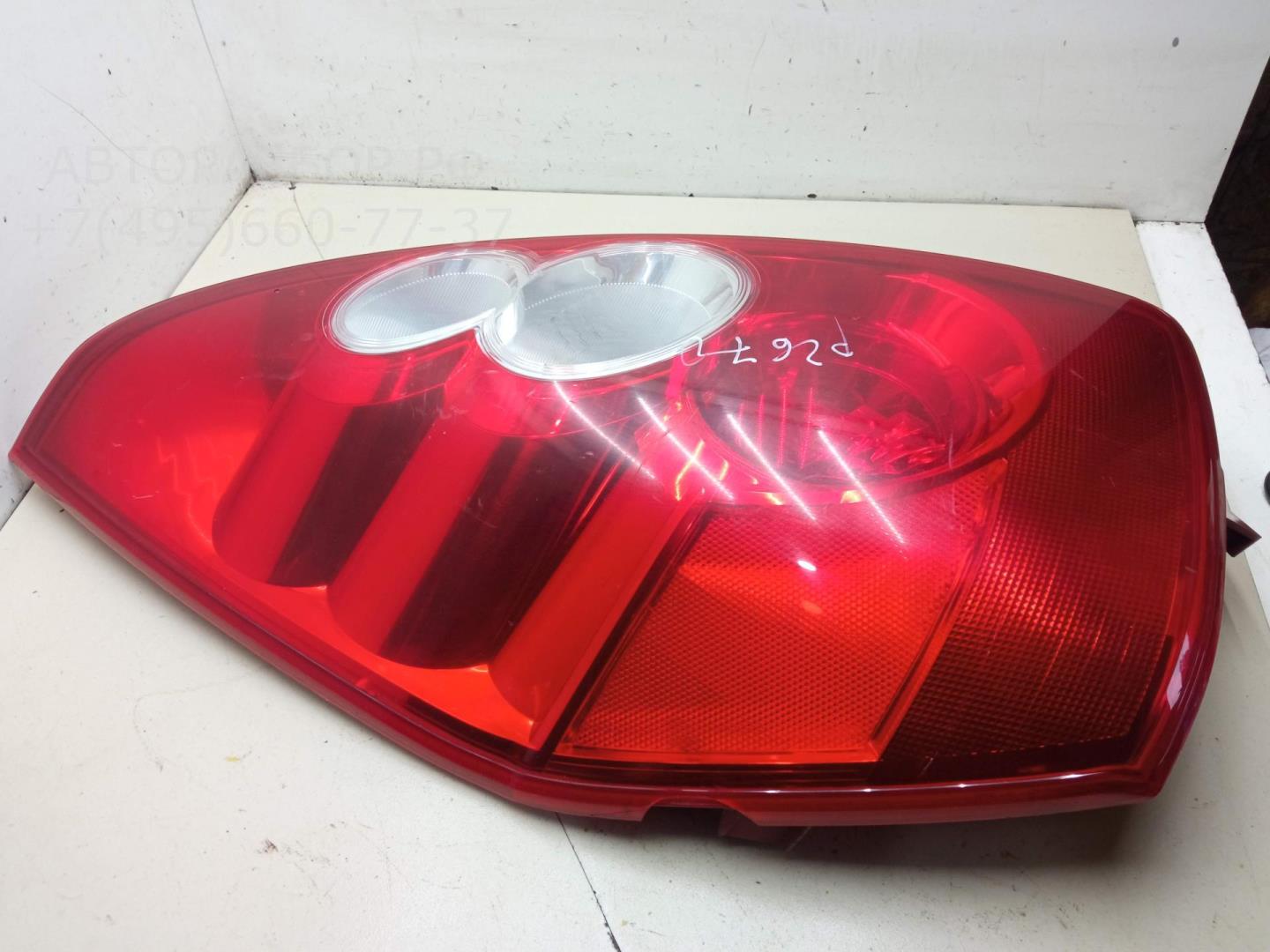 Фонарь задний правый