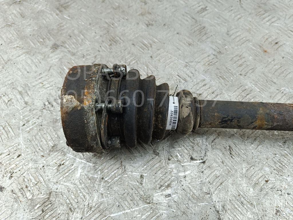 Полуось передняя левая