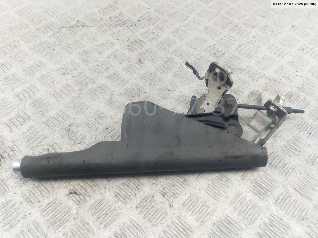 Рычаг стояночного тормоза