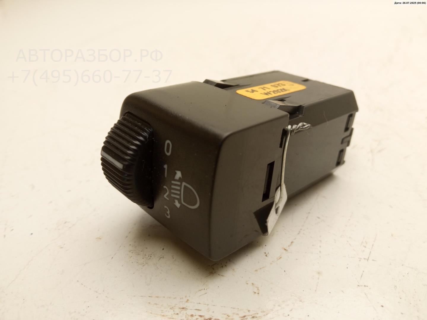 Кнопка корректора фар