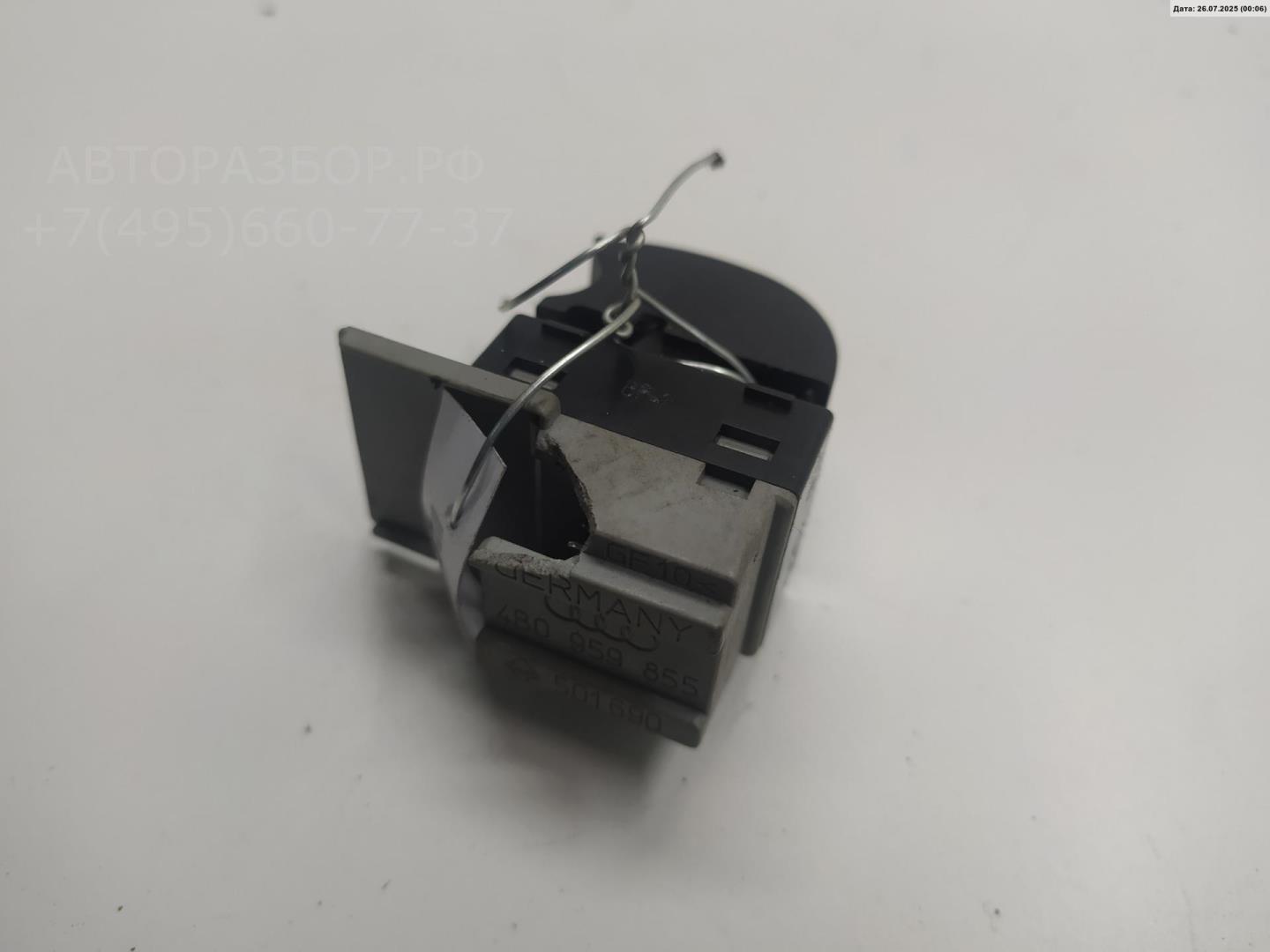 Кнопка стеклоподъемника