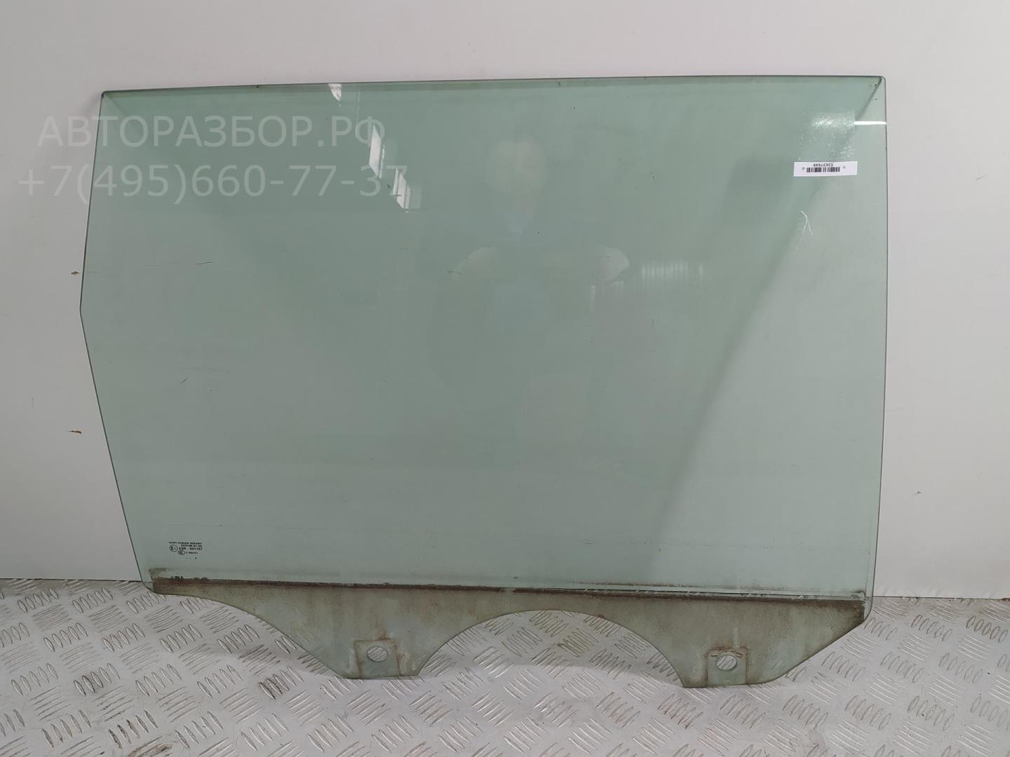 Стекло двери задней правой