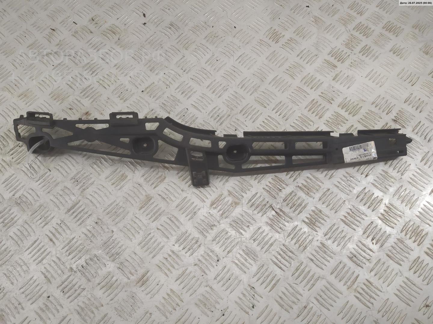 Кронштейн заднего бампера левый