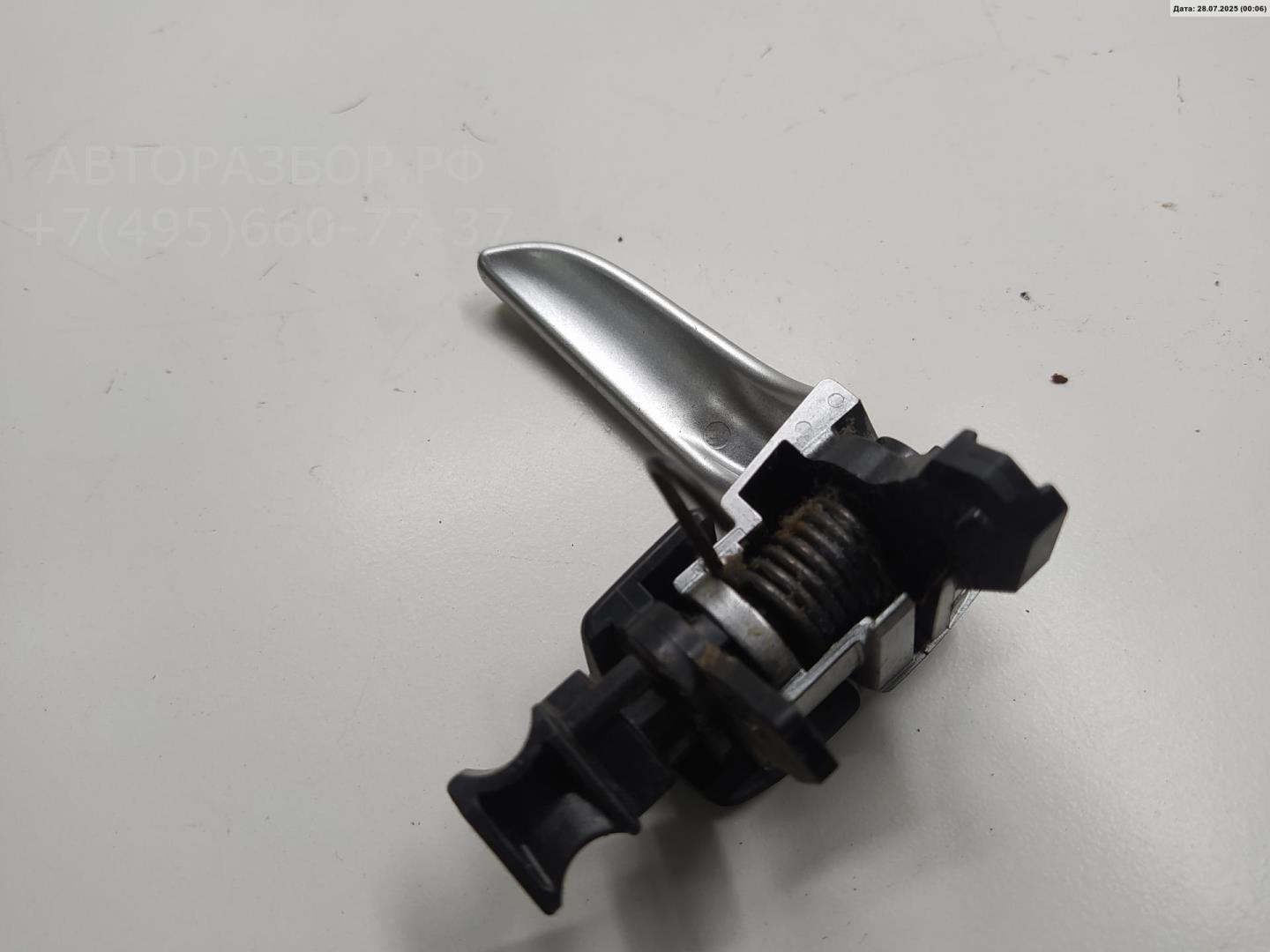 Ручка двери задней внутренняя правая