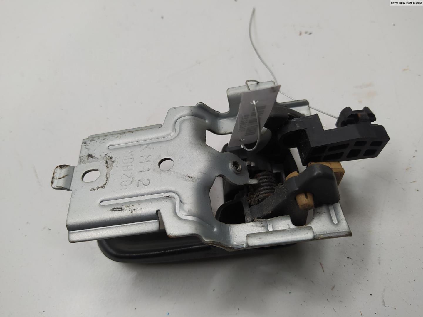 Ручка двери передней внутренняя левая