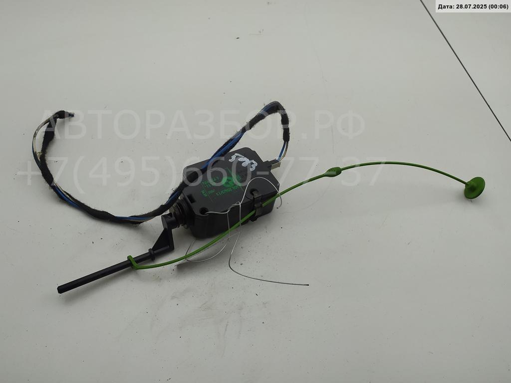 Активатор замка двери