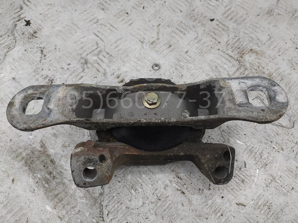 Опора двигателя правая