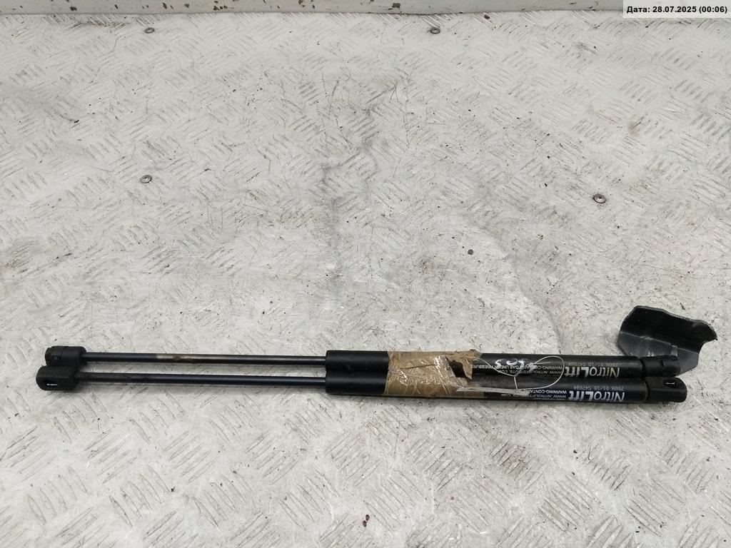 Амортизатор крышки багажника