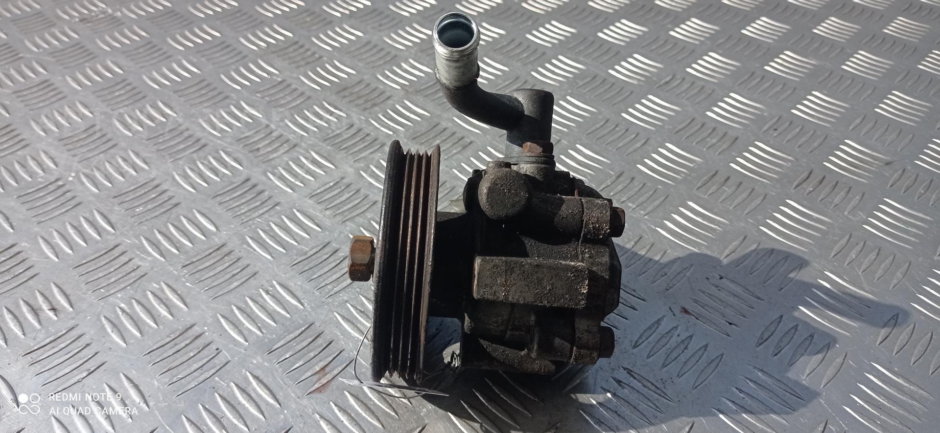 Насос ГУР (гидроусилитель руля)