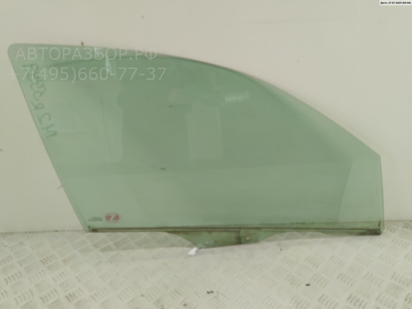Стекло двери передней правой
