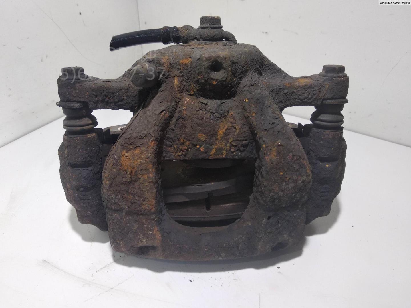 Суппорт передний правый