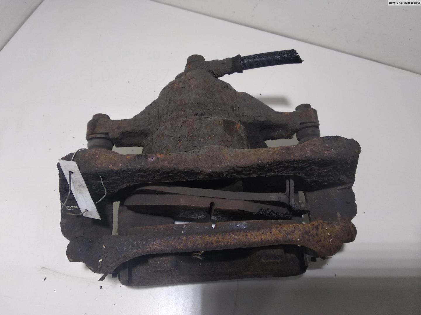 Суппорт передний правый