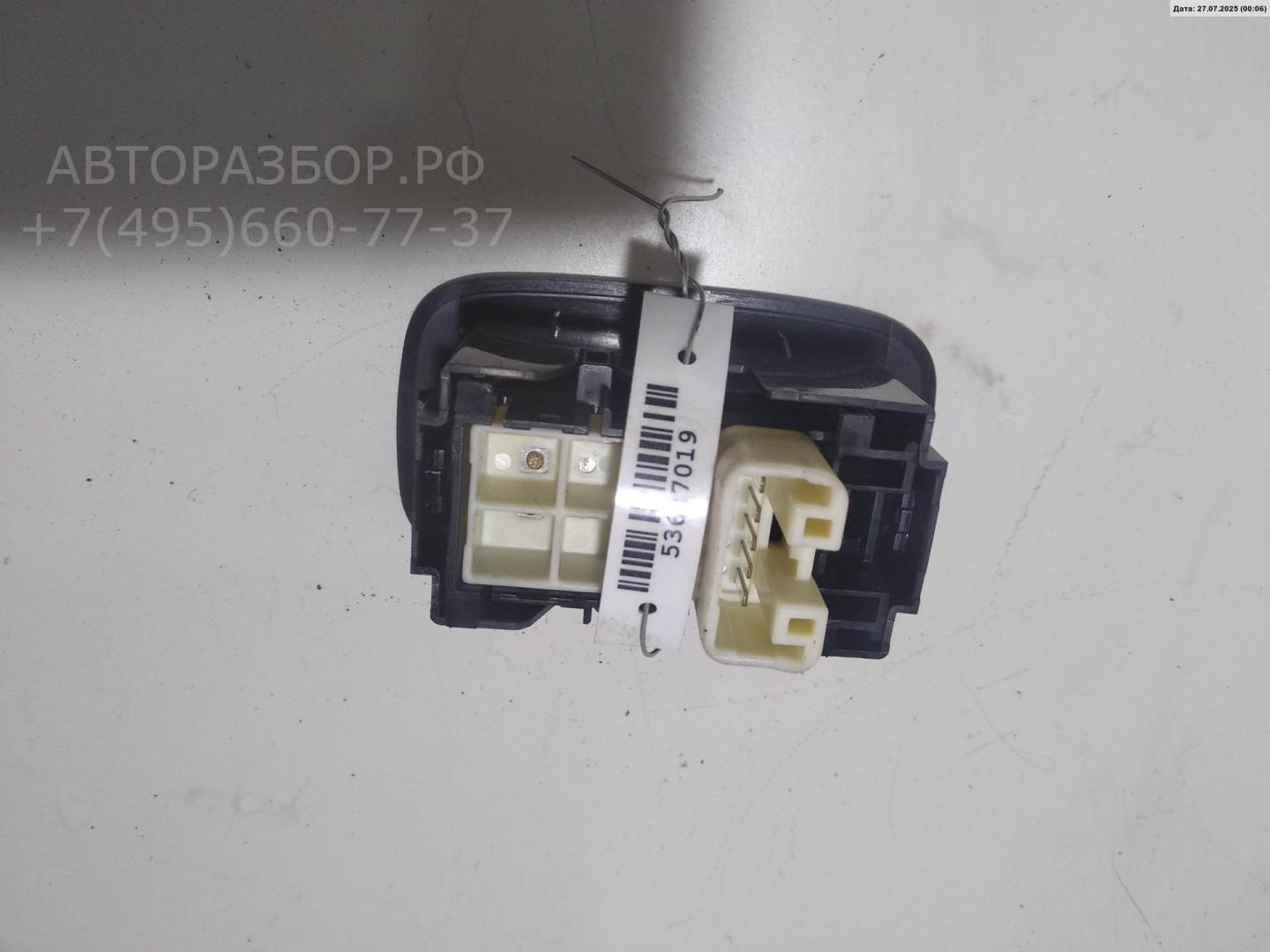 Кнопка стеклоподъемника