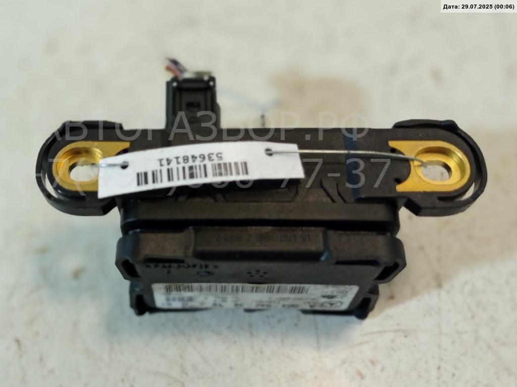 Датчик ускорения