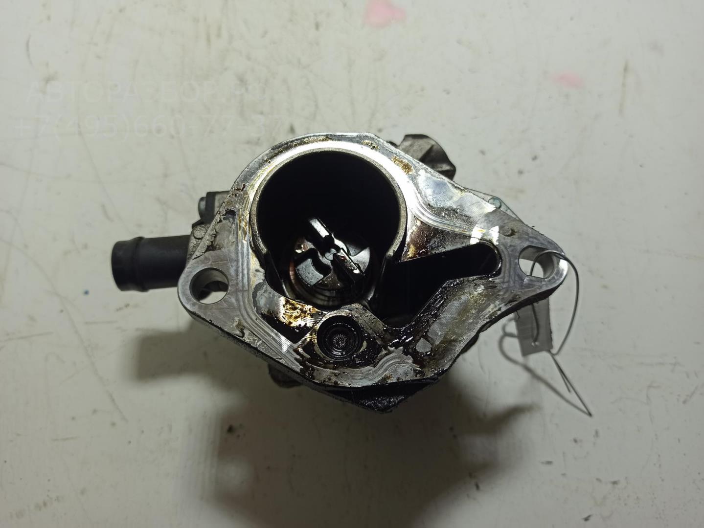 Насос вакуумный