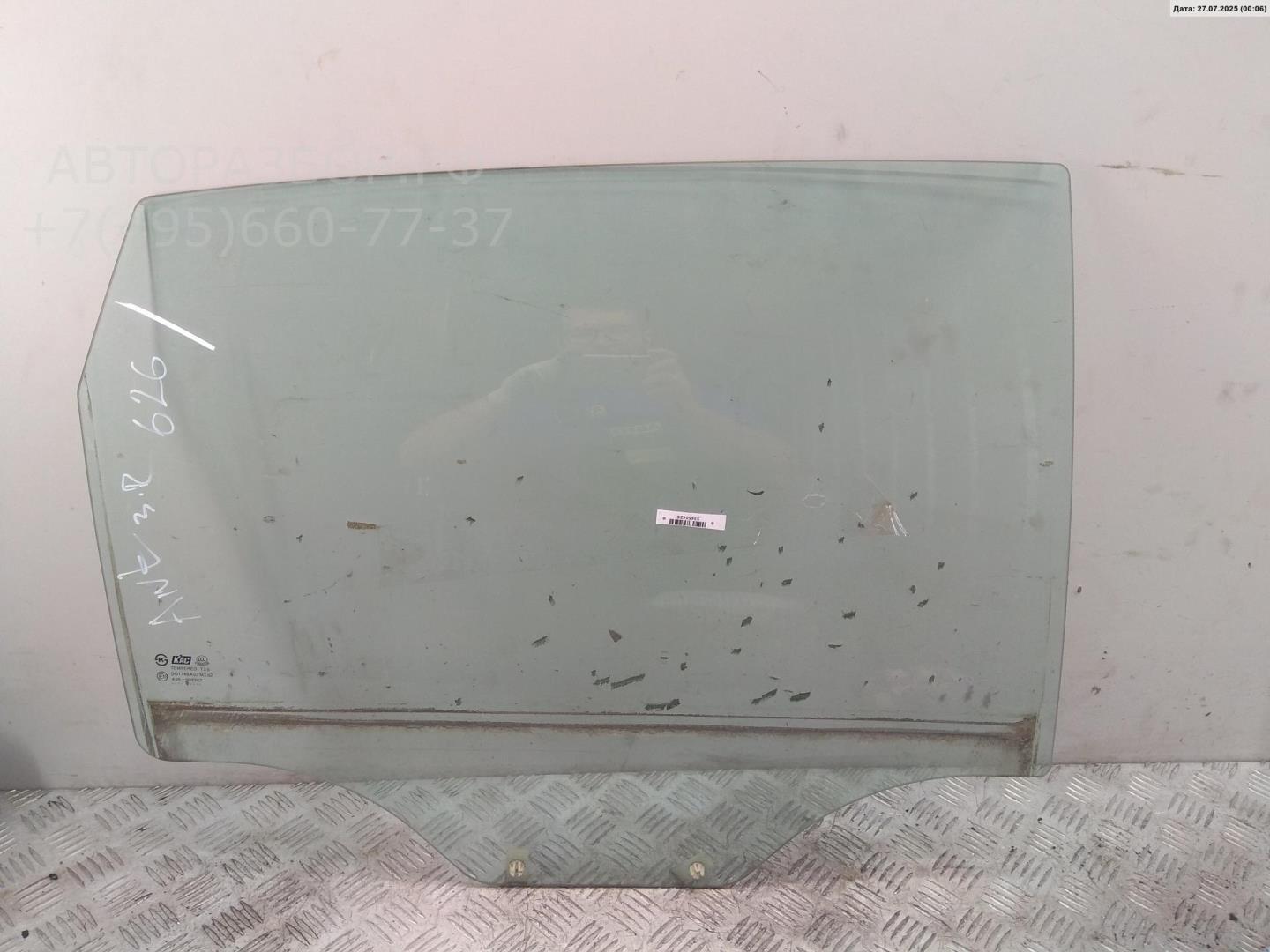 Стекло двери задней правой