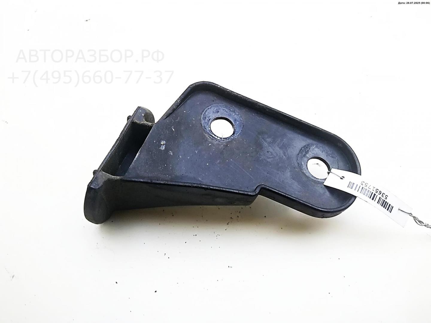 Кронштейн переднего бампера левый