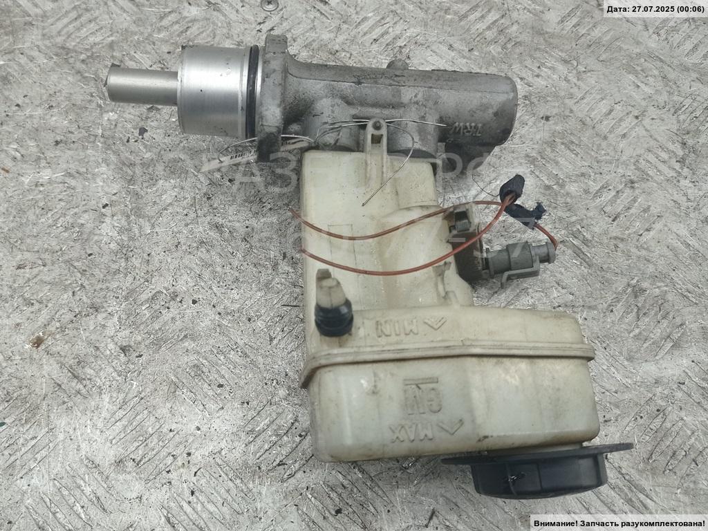 Цилиндр тормозной главный