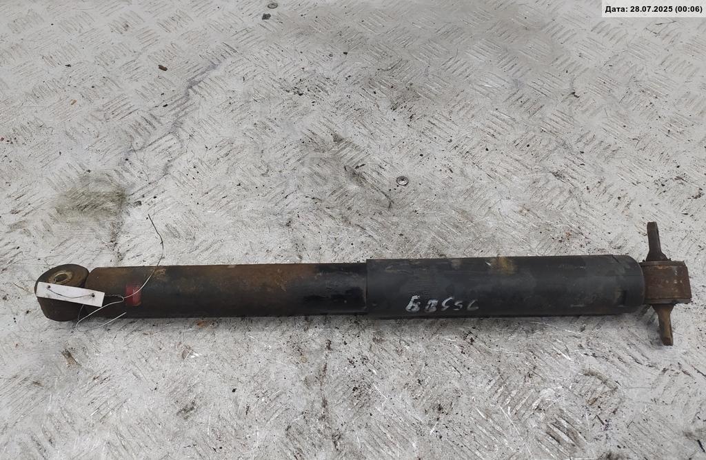 Амортизатор задний правый