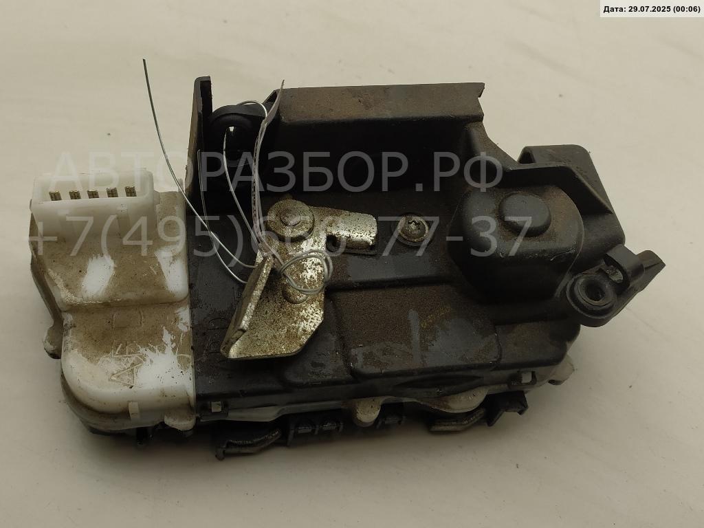 Замок двери задней правой