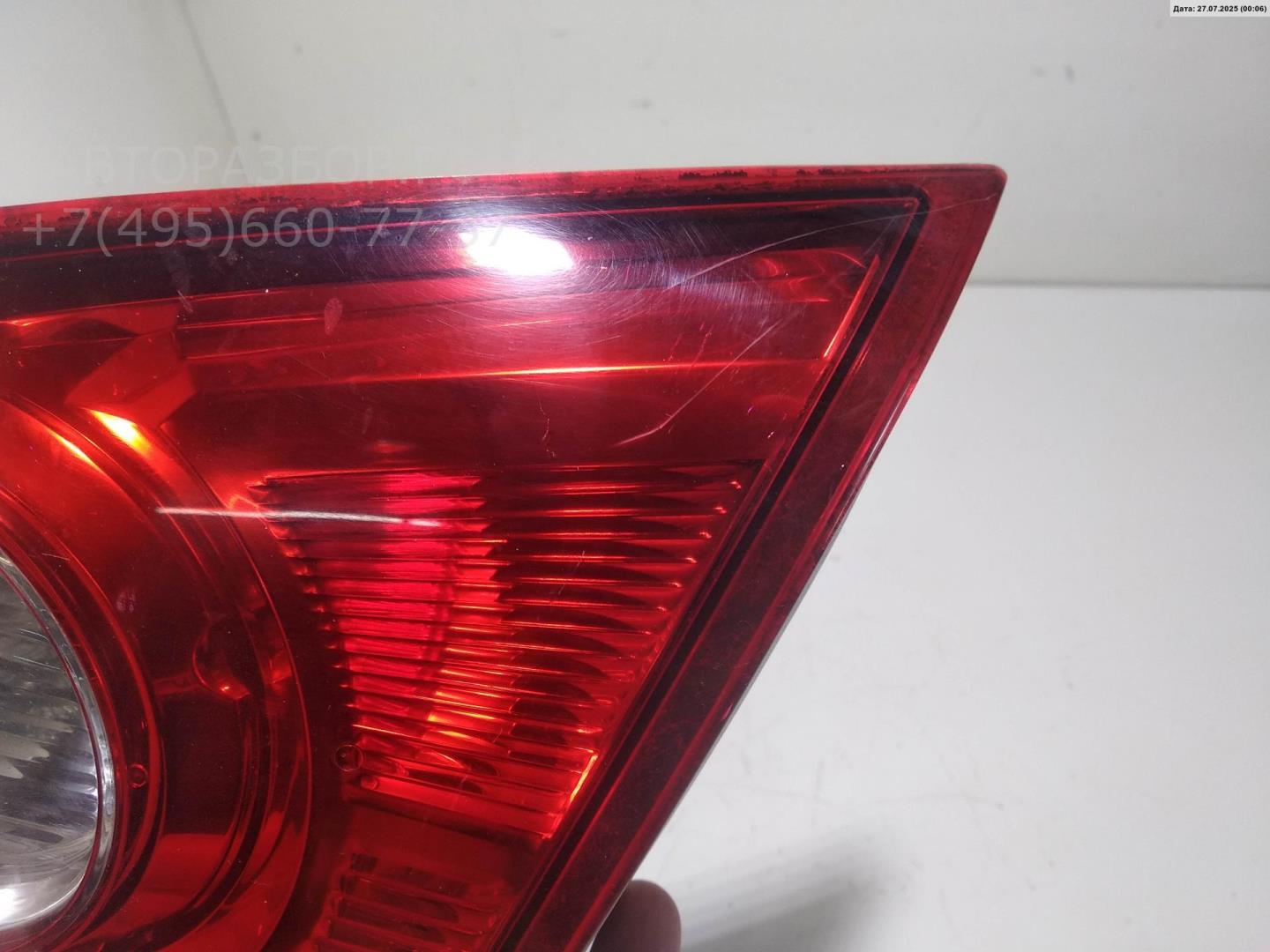 Фонарь задний внутренний правый