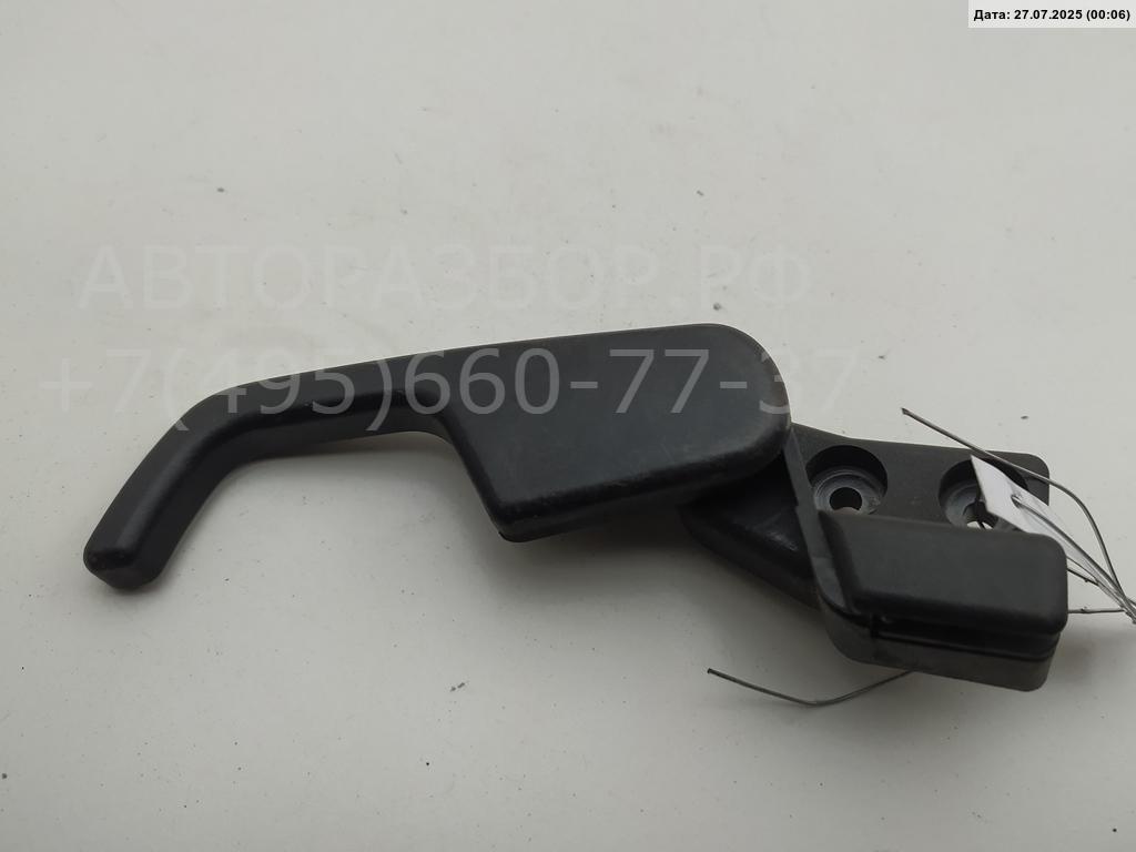 Ручка открывания капота