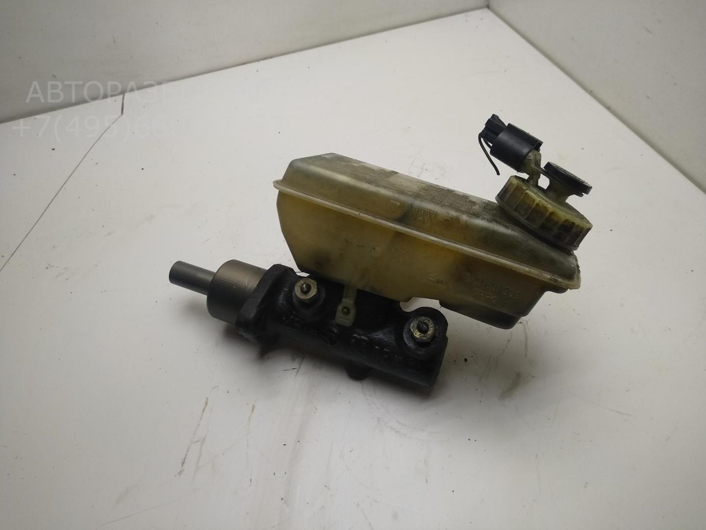 Цилиндр тормозной главный