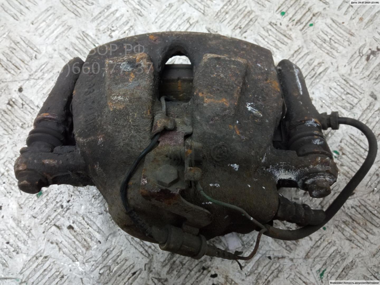 Суппорт передний правый