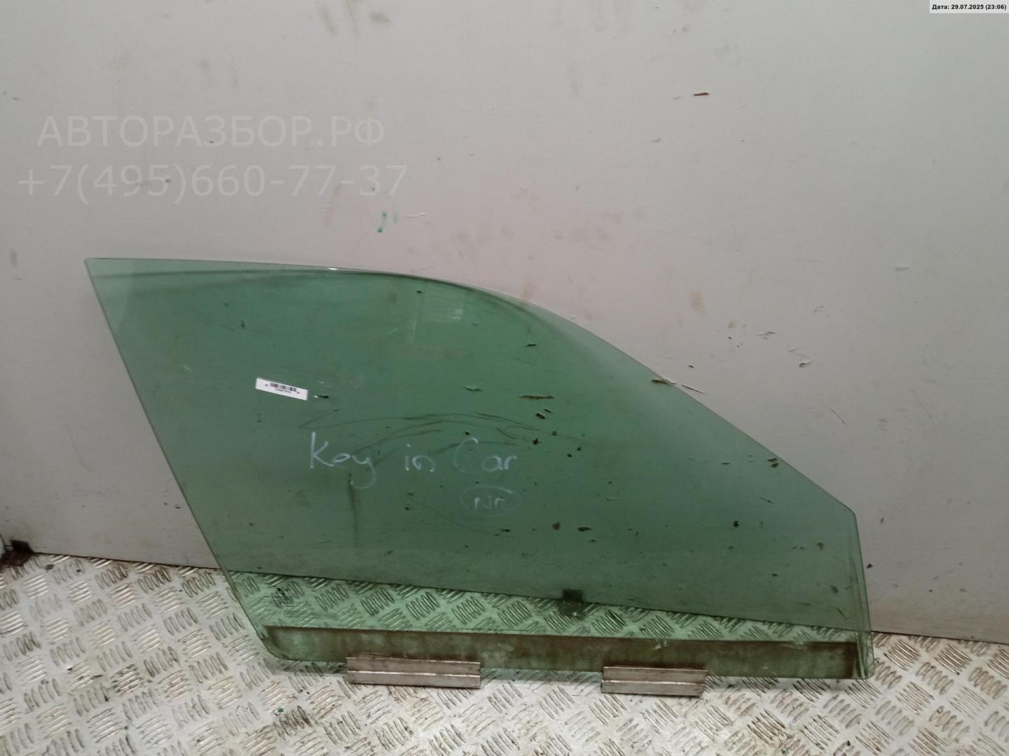 Стекло двери передней правой