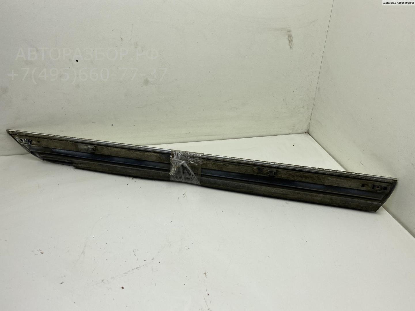 Накладка двери задней левой