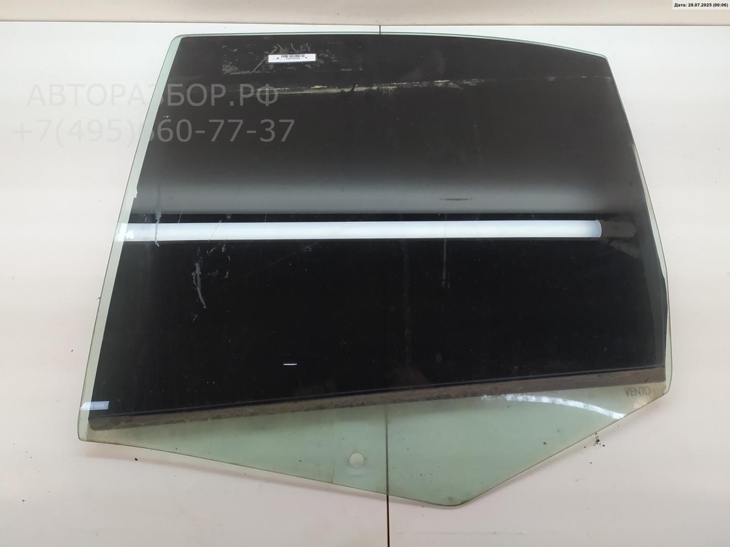 Стекло двери задней левой