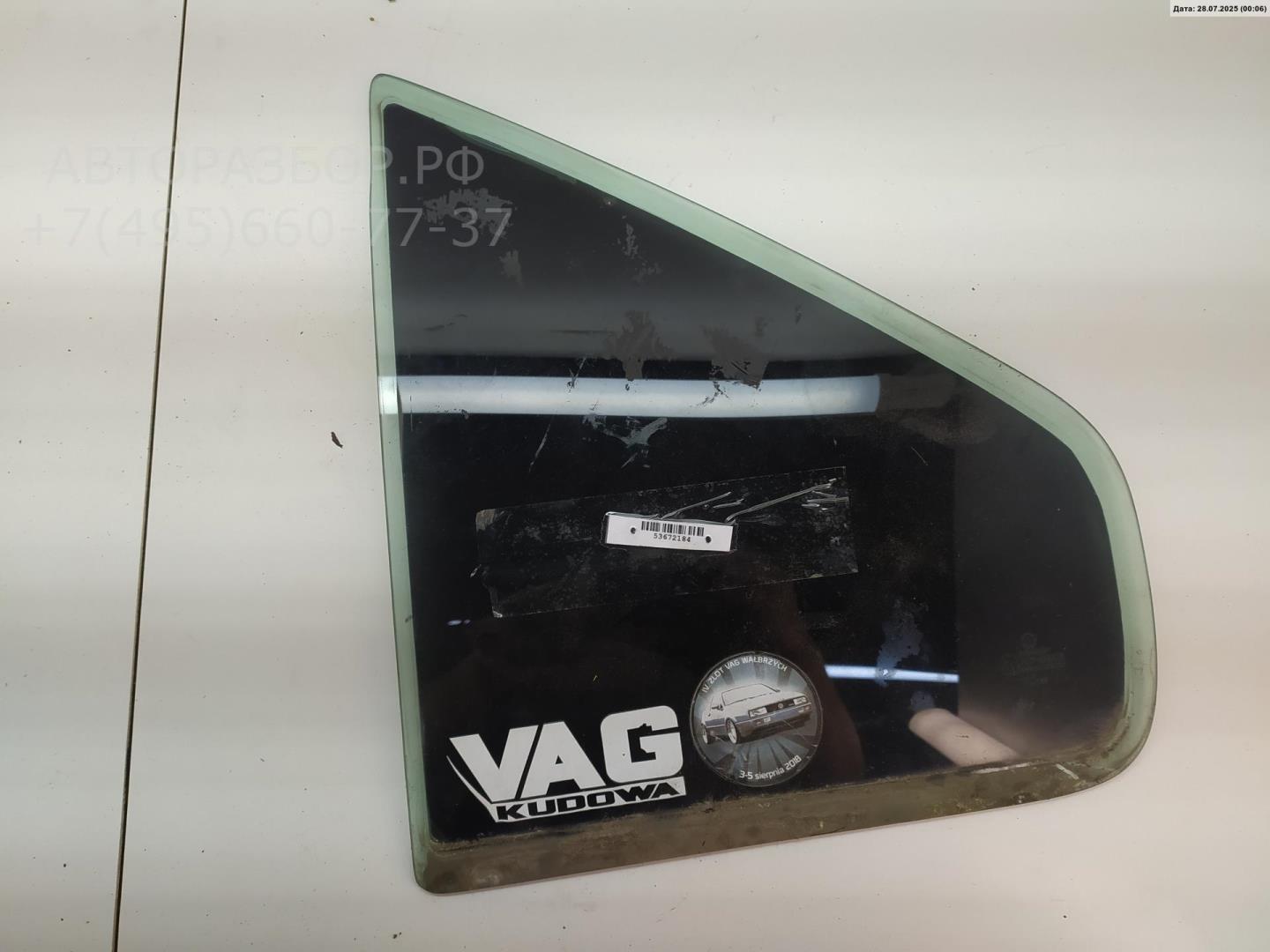 Стекло двери задней левой (форточка)