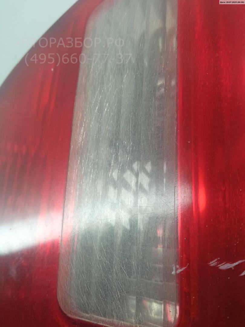 Фонарь задний внутренний правый