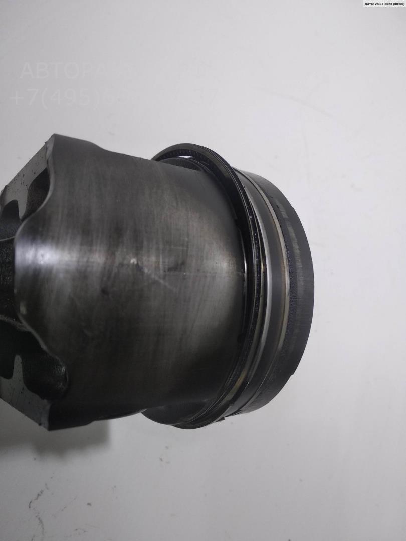 Поршень с шатуном