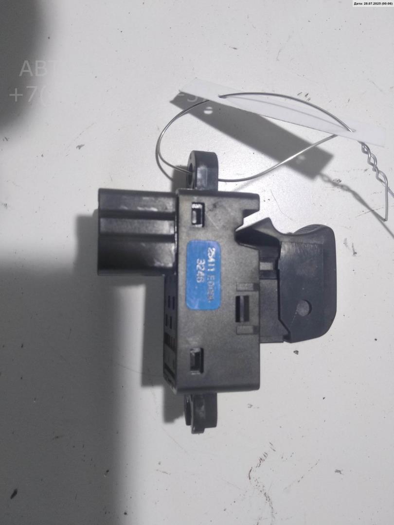 Кнопка стеклоподъемника