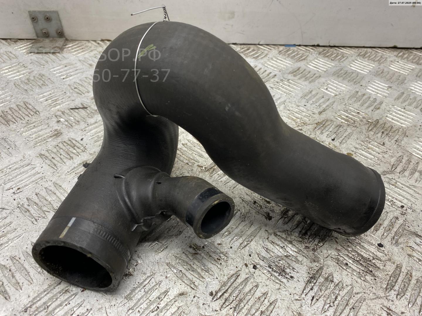 Патрубок интеркулера