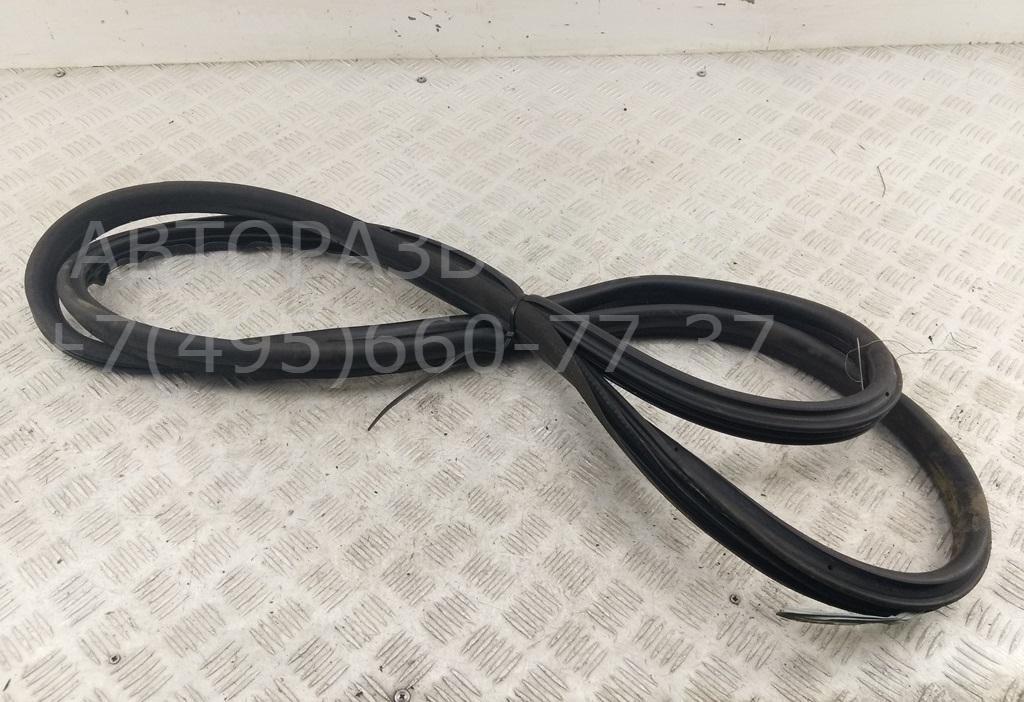 Уплотнитель двери