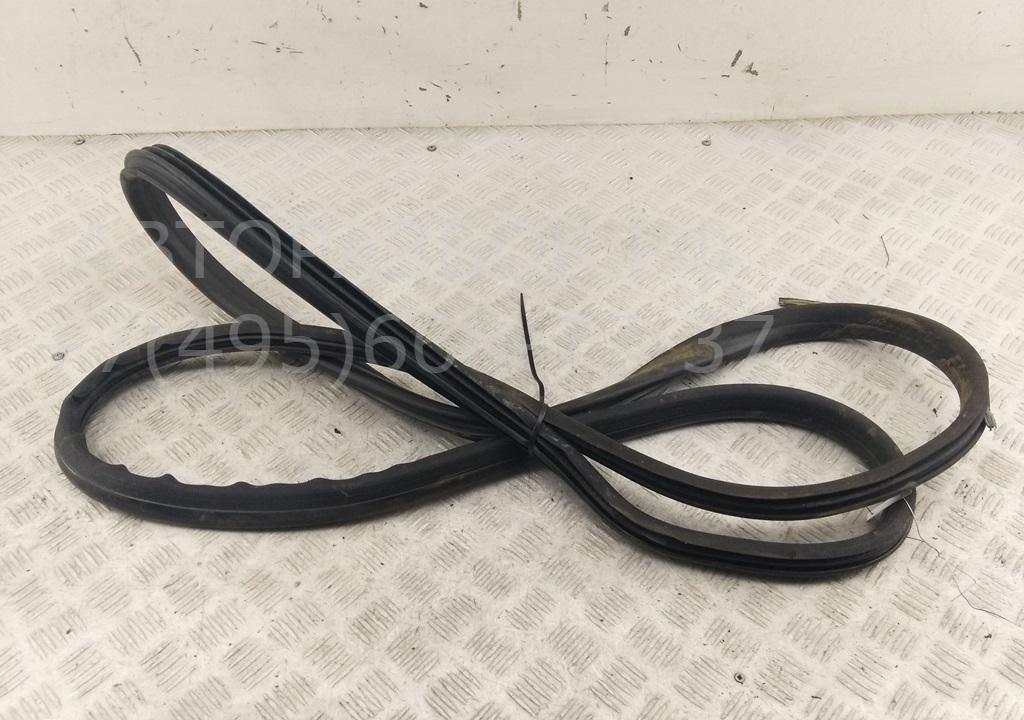 Уплотнитель двери