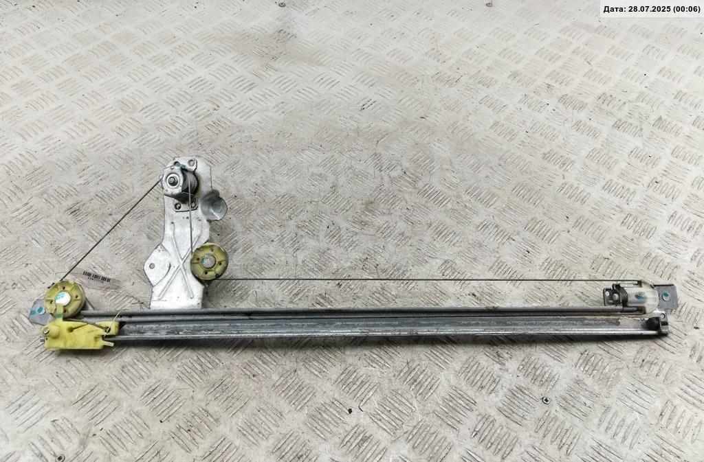 Стеклоподъемник механ. передний правый