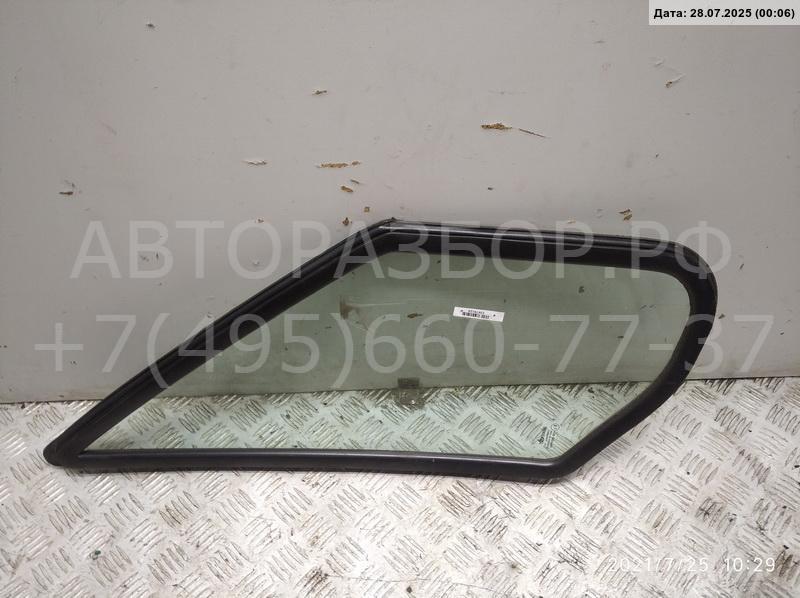 Стекло двери передней левой (форточка)