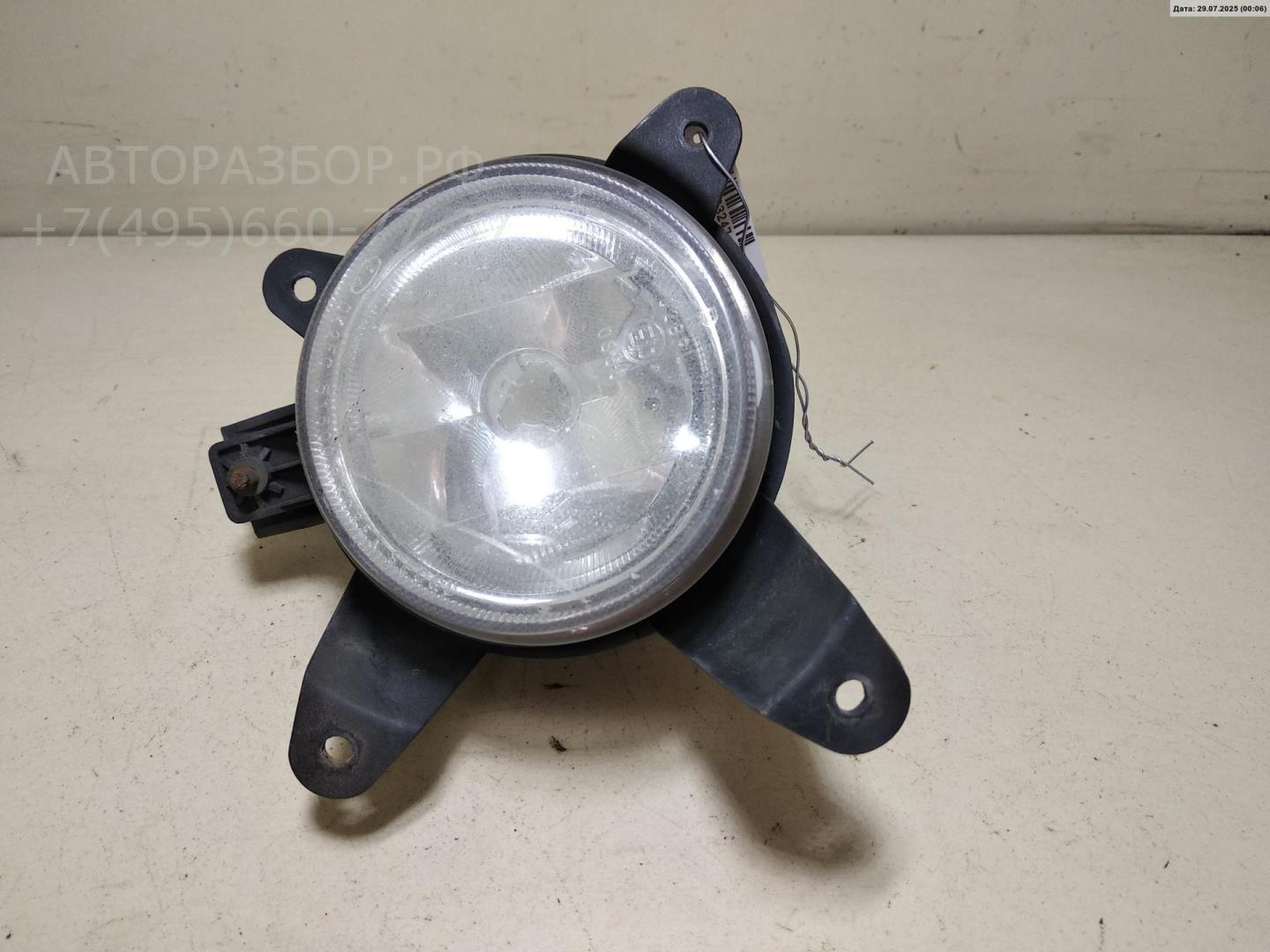 Фара противотуманная правая