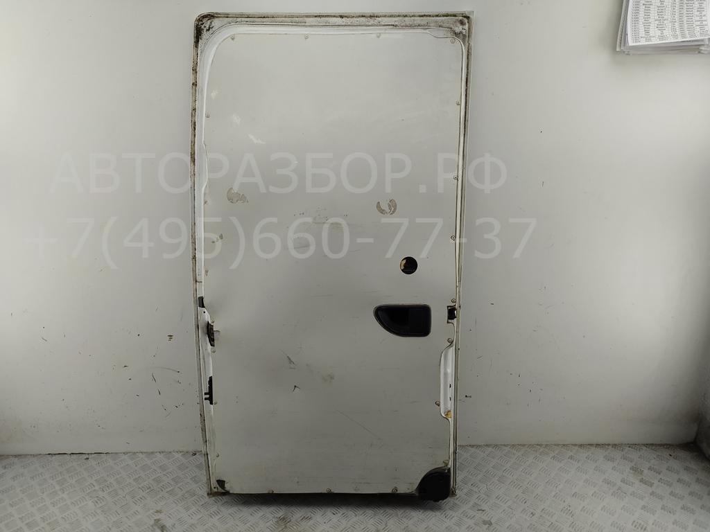 Дверь багажника правая
