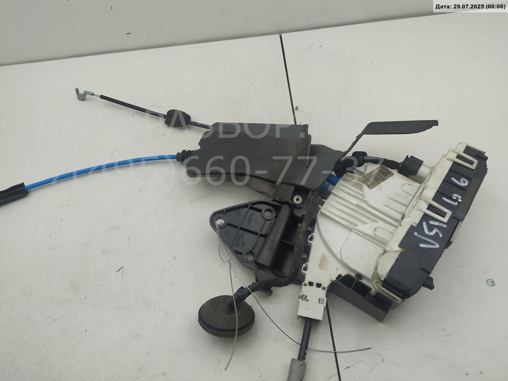 Замок двери задней левой