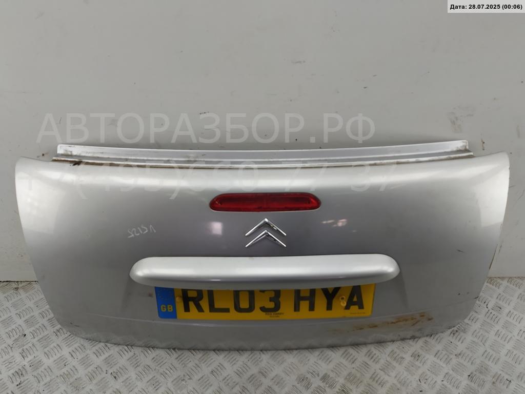 Дверь багажника