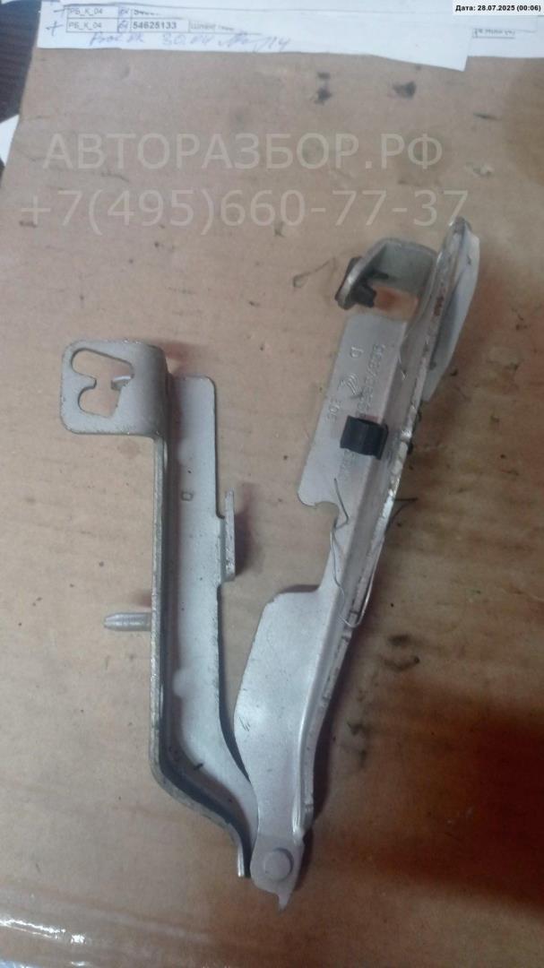 Петля капота правая